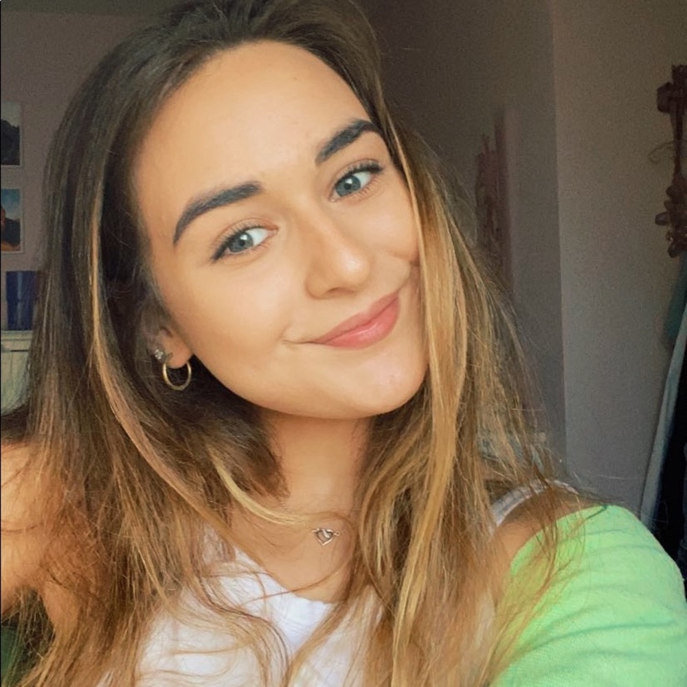 Meet your Posher, Cella